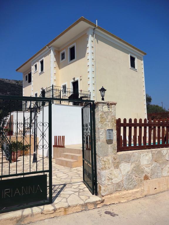 Iriana Village Inn Stavros  Rum bild